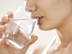 Setelah Makan Makanan Ini, Hindari untuk Langsung Minum Air Putih