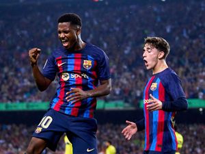 Waktunya Bangkit, Barcelona!