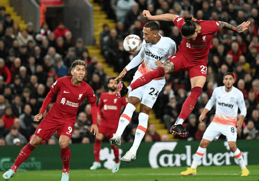 Foto: Tandukan Tiga Angka Darwin Nunez Vs West Ham Foto: Tandukan Tiga Angka Darwin Nunez Vs West Ham