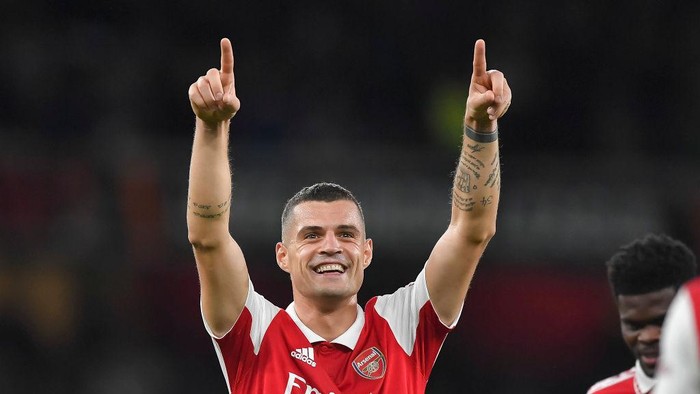 LONDON, ENGLAND - OCTOBER 20: Granit Xhaka of Arsenal celebrates after scoring his teams first goal during the UEFA Europa League group A match between Arsenal FC and PSV Eindhoven at Emirates Stadium on October 20, 2022 in London, United Kingdom. (Photo by Vincent Mignott/DeFodi Images via Getty Images)