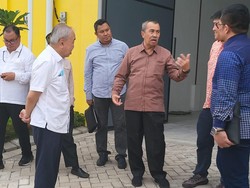 Ke Sidoarjo, Gubernur Riau Ingin Tiru Kawasan Industri Halal