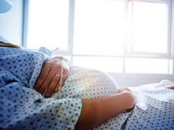 18 Tanda-Tanda Mau Melahirkan Sudah Dekat, Bunda Wajib Tahu!