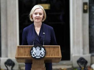 Kisah Singkat Liz Truss Menjabat Perdana Menteri Inggris Kisah Singkat Liz Truss Menjabat Perdana Menteri Inggris