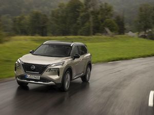 Pertanda Nissan X-Trail Hybrid Bakal Meluncur di Indonesia Pertanda Nissan X-Trail Hybrid Bakal Meluncur di Indonesia