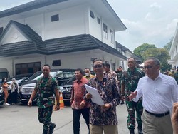 Pertemuan Mahfud dengan Panglima-Wamenhan Bahas Alutsista