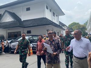 Pertemuan Mahfud dengan Panglima-Wamenhan Bahas Alutsista Pertemuan Mahfud dengan Panglima-Wamenhan Bahas Alutsista