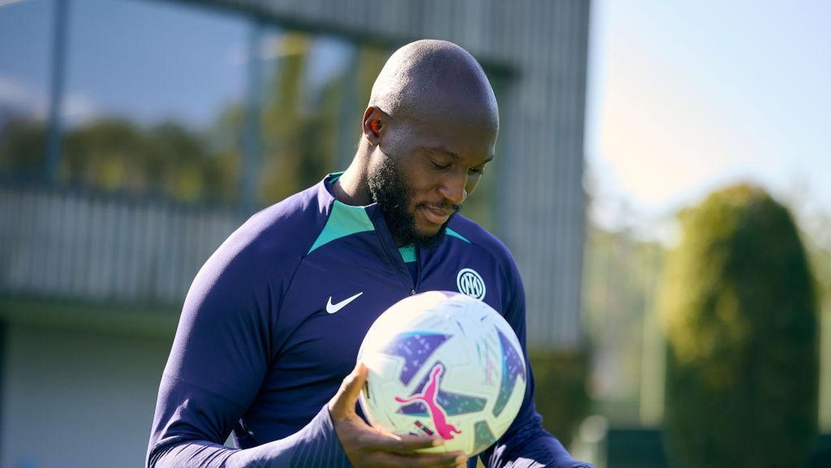 Romelu Lukaku belum juga bermain selama dua bulan terakhir (Inter via Getty Images/Mattia Ozbot - Inter)