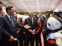 Telkomsel Pamer Teknologi 5G Smart Mining-AI Robot di SOE International