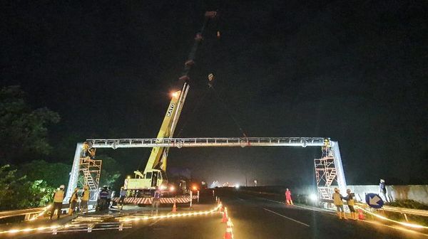 Tiang Sensor Bayar Tol Tanpa Setop Dipasang, Begini Bentuknya