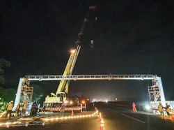 Dadah Macet dan Antre, Bayar Tol Tanpa Setop Tinggal Nyelonong