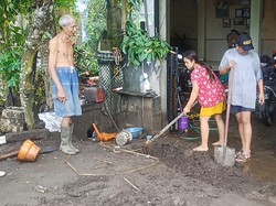 Masih Trauma, Warga Karangasem Pilih Mengungsi Saat Malam Hari
