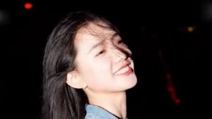 6 Potret Dosen Cantik yang Bikin Universitas Tempat Kerjanya Sampai Dikritik