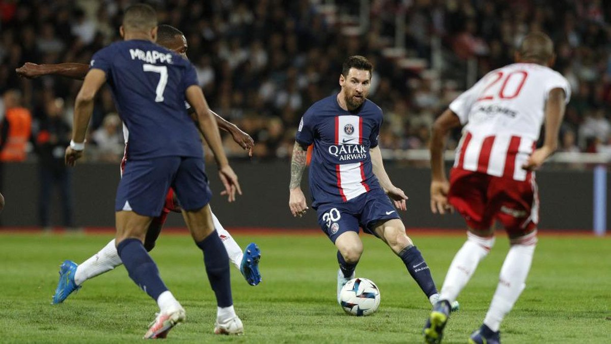 Aksi Lionel Messi. Foto: AFP via Getty Images/PASCAL POCHARD-CASABIANCA
