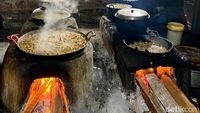Lodeh Tewel Mlekoh Diracik di Dapur Warung Martumi Sejak 1960