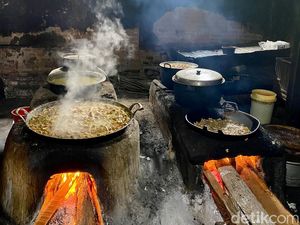 Lodeh Tewel Mlekoh Diracik di Dapur Warung Martumi Sejak 1960 Lodeh Tewel Mlekoh Diracik di Dapur Warung Martumi Sejak 1960