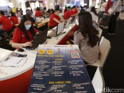 Antusias Traveler Ramaikan Mega Travel Fair di Cibubur