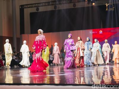Cantiknya Para Finalis Miss Grand International 2022 Pakai Hijab di JMFW