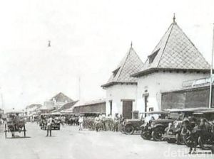 Sekelumit Sejarah Pasar Baru Bandung