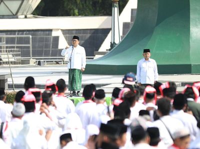Momen Panglima Santri Pimpin Apel HSN di Jatim