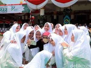 Pesan Menyentuh Gubernur Khofifah-Ketum PBNU pada Hari Santri Nasional