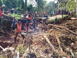 Polres Tabanan Kerahkan 45 Personel Atasi Dampak Pascabencana