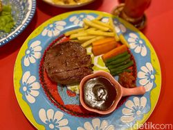 Uniknya Tenderloin Steak Dipadukan dengan Saus Salsa Meksiko