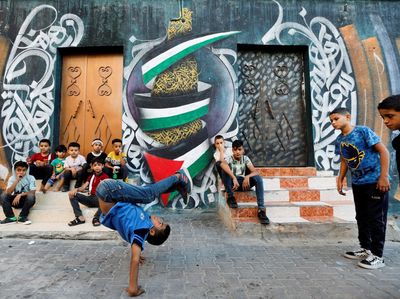 Anak-anak Palestina Berlatih Breakdance untuk Hilangkan Trauma