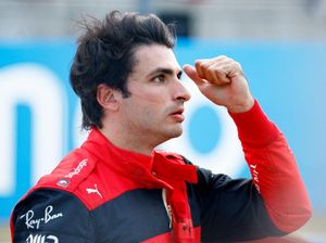 Kualifikasi F1 GP AS 2022: Sainz Rebut Pole Position Kualifikasi F1 GP AS 2022: Sainz Rebut Pole Position