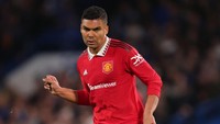 Selama 90 menit, Casemiro galak betul di lini tengah Manchester United. Para pemain Chelsea jadi gigit jari (Getty Images)