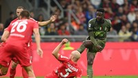 Origi total hanya mengemas 36 penampilan buat Rossoneri dengan dua gol (Getty)