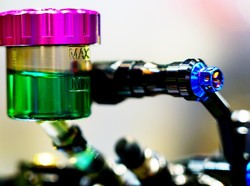 Ramai Cemari Sirup Obat, Benarkah Etilen Glikol Dipakai untuk Minyak Rem?