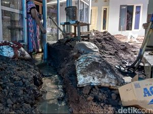 Sejumlah Rumah Warga di Sukabumi Diterjang Banjir Lumpur