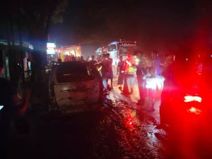 Misteri Mobil Terbakar dan Ditinggal Kabur Pemiliknya di Pati