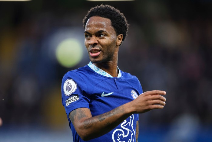 LONDON, ENGLAND - OCTOBER 22:  Raheem Sterling of Chelsea during the Premier League match between Chelsea FC and Manchester United at Stamford Bridge on October 22, 2022 in London, England. (Photo by Robin Jones/Getty Images)