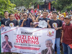 Relawan Ganjar Bangun Rumah Gizi & Stunting di Desa Padasuka Banten