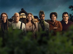 Kisah Mengerikan di Balik Serial Netflix The Watcher