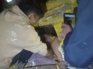 Truk Terjun ke Jurang di Penatapan Karo, Sopir Luka-luka