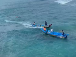 6 Remaja Terseret Ombak Pantai Ngandong Gunungkidul