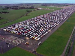 Bekas Bandara Perang Dunia Jadi Parkir Truk, Kini Balik Jadi Bandara Lagi