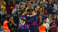 Hingga laga usai, Barcelona tetap memimpin dengan skor 4-0. 
