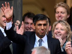 Rishi Sunak Jadi Perdana Menteri Inggris Pertama dari Keturunan India
