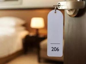 Bukan Pasutri Check In di Hotel Dipidana? Simak Pasal dan Penjelasannya Bukan Pasutri Check In di Hotel Dipidana? Simak Pasal dan Penjelasannya