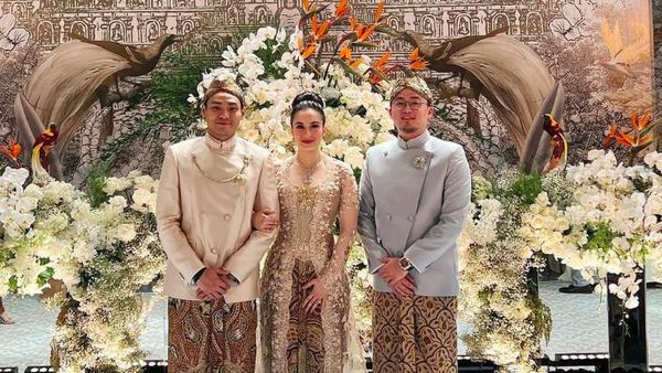 Teka-teki Chelsea Islan dan Rob Cardinal Lamaran Hari Ini