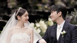 8 Foto Kim Yuna Pakai Gaun Pengantin Nyaris Rp 1 M, Tamu Dapat Tas Dior