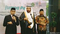 Suasana Pertemuan Menag RI dengan Menteri Haji dan Umrah Arab Saudi