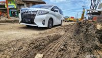 Ampuuunn... Jalan Perancis Tangerang Rusaknya Makin Parah