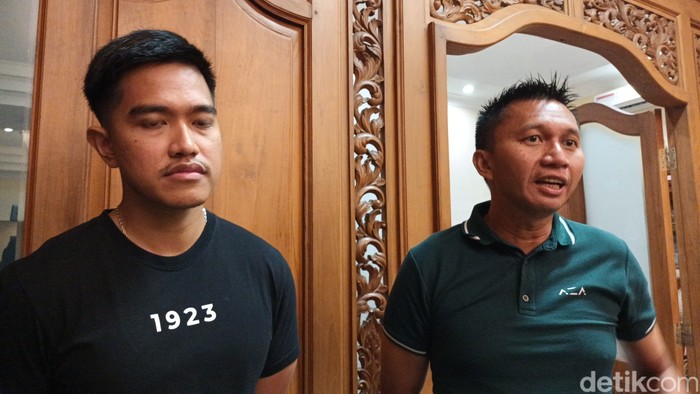 Kaesang Pangarep dan Azrul Ananda dijumpai di Balai Kota Solo, Senin (24/10/2022).