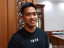Kaesang Unggah Sederet Meme Sabar hingga Aku Raquat di Twitter