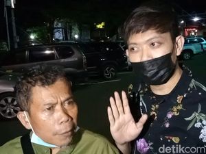 Baim Wong Bikin Konten Prank KDRT Secara Spontan Baim Wong Bikin Konten Prank KDRT Secara Spontan