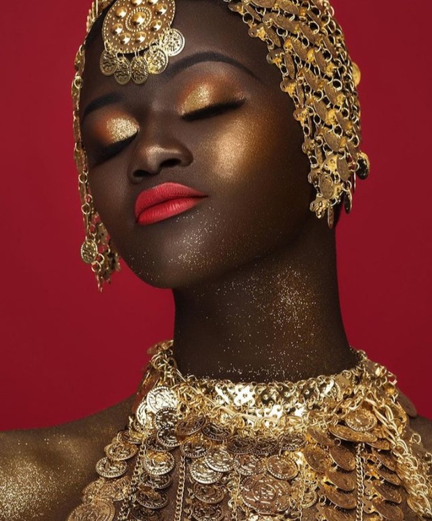 Khoudia Diop/Foto: Instagram.com/melaniin.goddess Kisah Khoudia Diop, model hitam paling cantik di dunia